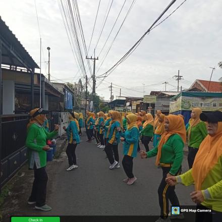 SENAM SEHAT KAMPUNG OLAHRAGA RT. 10